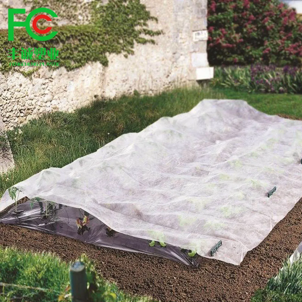 Agricultural Nonwoven Winter Protection Plant Cover Ground Square Cover Garden Fleece Cloth Anti Frost Plant Cover