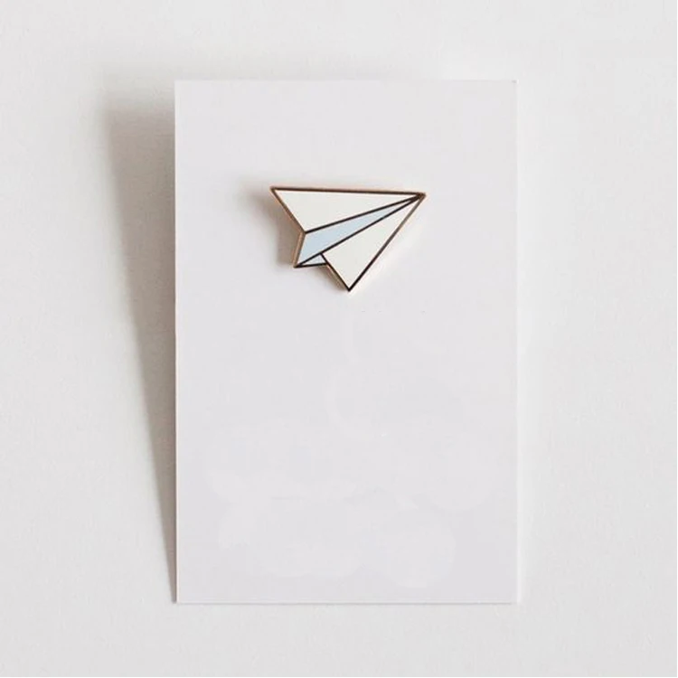 Wholesale China Factory No Minimum Personalized Backing Card Hard Soft Enamel Custom Metal Lapel Pins for Clothes