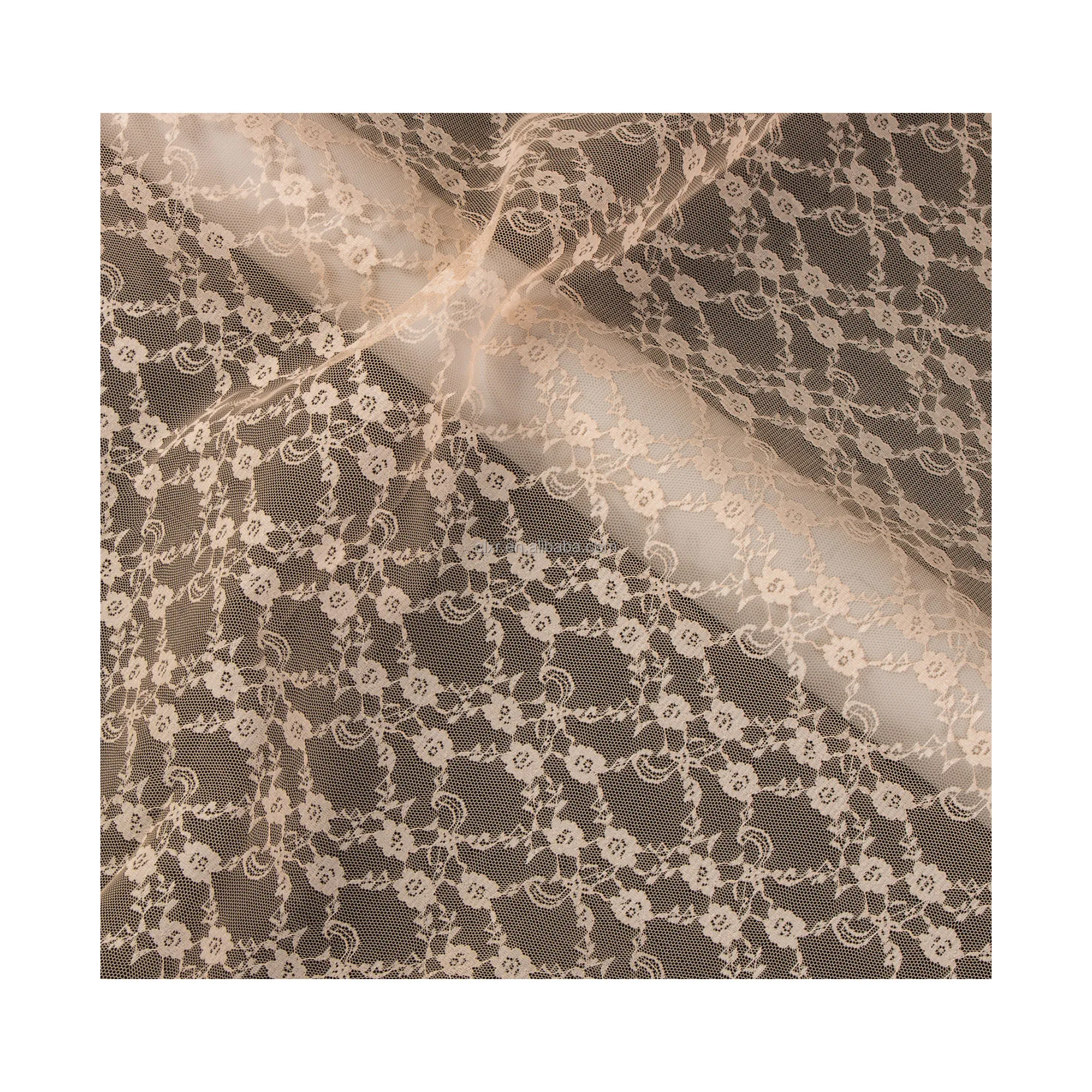 Excellent Quality Embroidered Flower Knitted Polyester 3d Hard Tulle Mesh