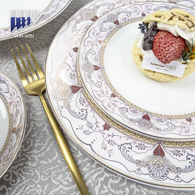 Wholesale factory direct gold Eco-Friendly bone china dinner set 24 pieces dinnerware luxury shining golden designs cheap price