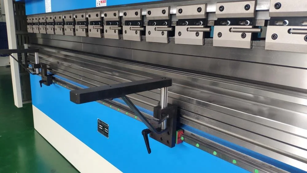 HUAXIA brand CNC electro-hydraulic press brake / Metal Plate WD67k Hydraulic Press Brake Machine hot selling