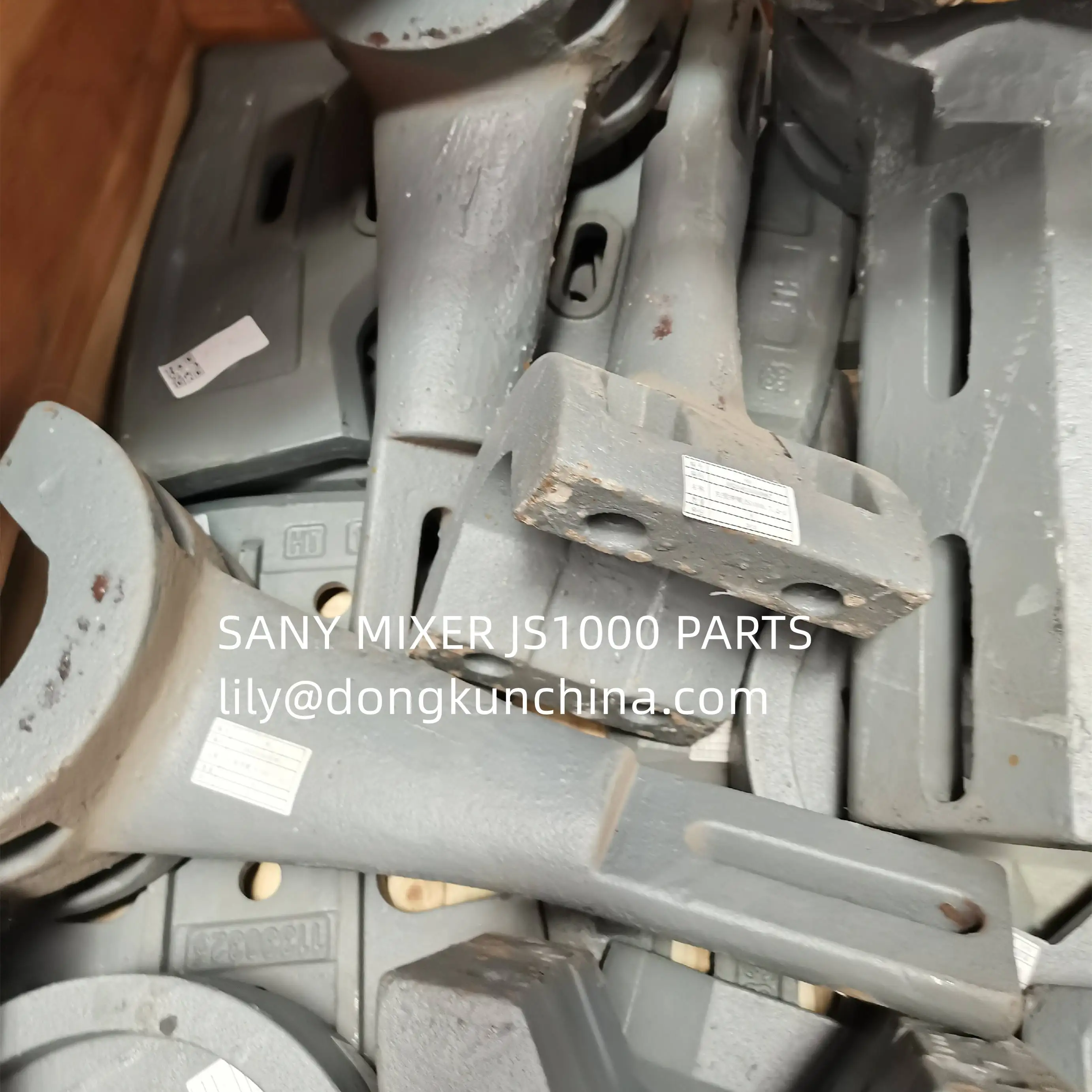 SANY Concrete Batching Plant JS500 Concrete Mixer Spare Parts Mixing Arms 13521362