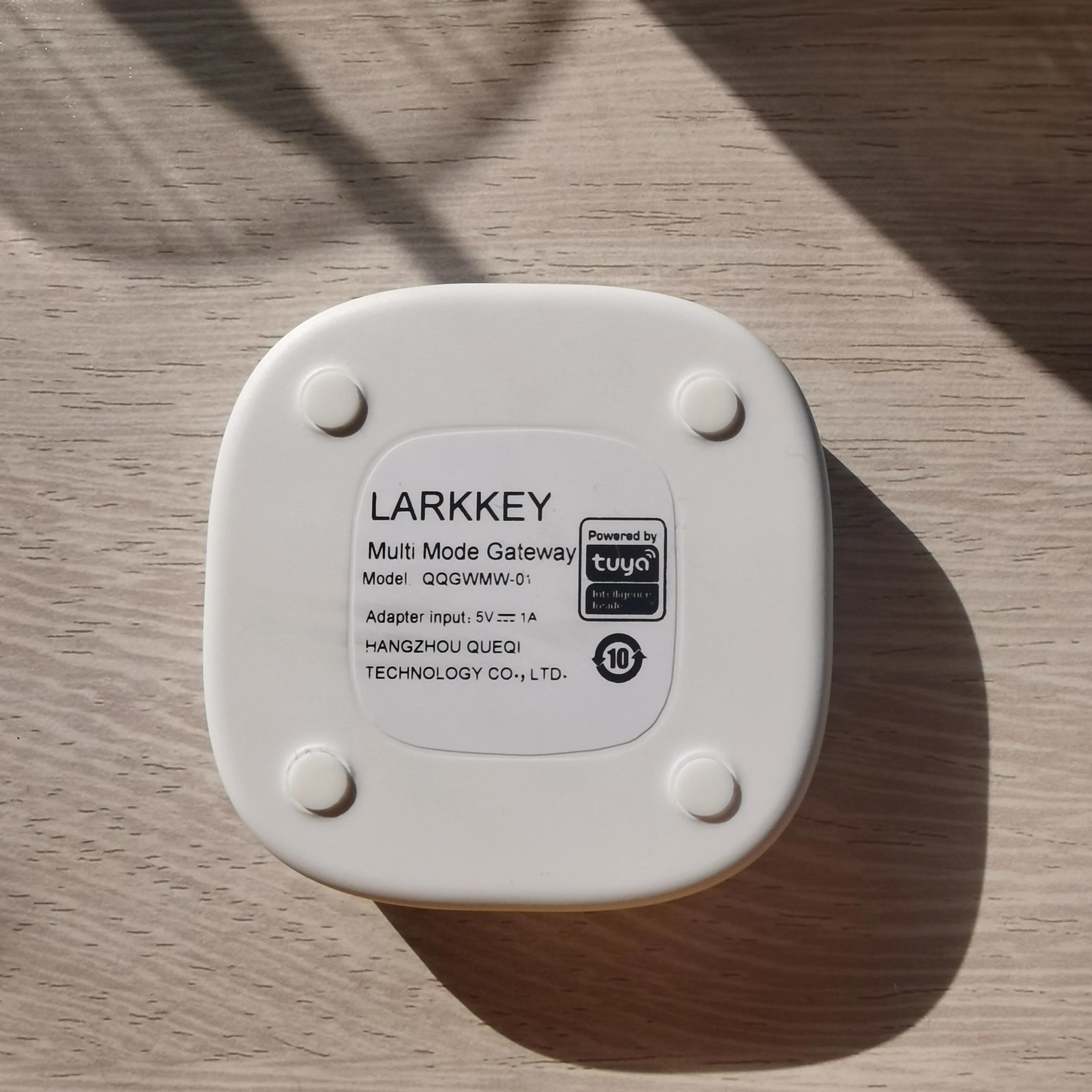Larkkey Tuya Smart Life Smart Gateway Wireless Home Gateway WiFi BLE Tuya ZigBee Iot Gateway USB Hub