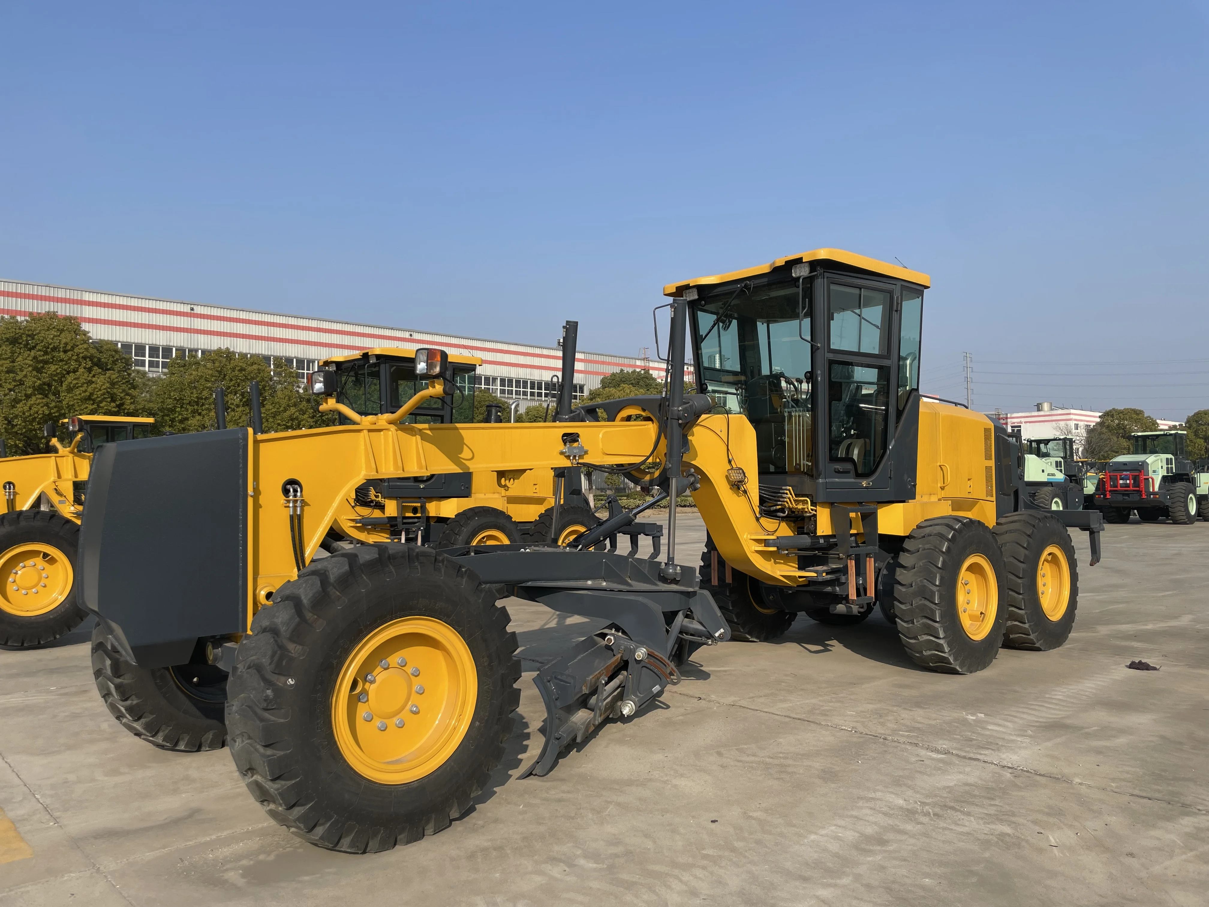 Motor Grader Road Construction Machinery New Used Road Grader APY series APY135 APY165 APY180 APY220 Full range of road graders
