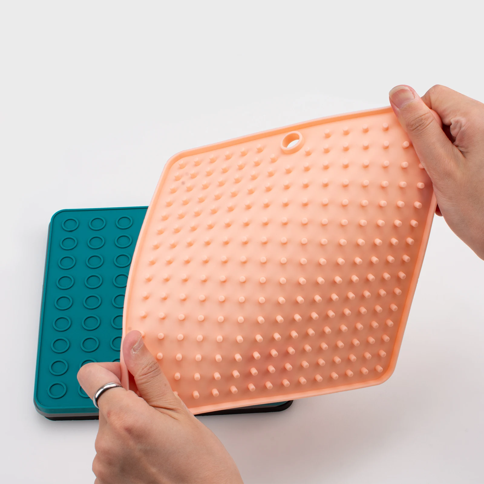 Hot Wholesale Durable Insulation Pad Heat Resistant Pot Holders Hot Pads Mat Silicone Trivet Mat For Kitchen Gadget