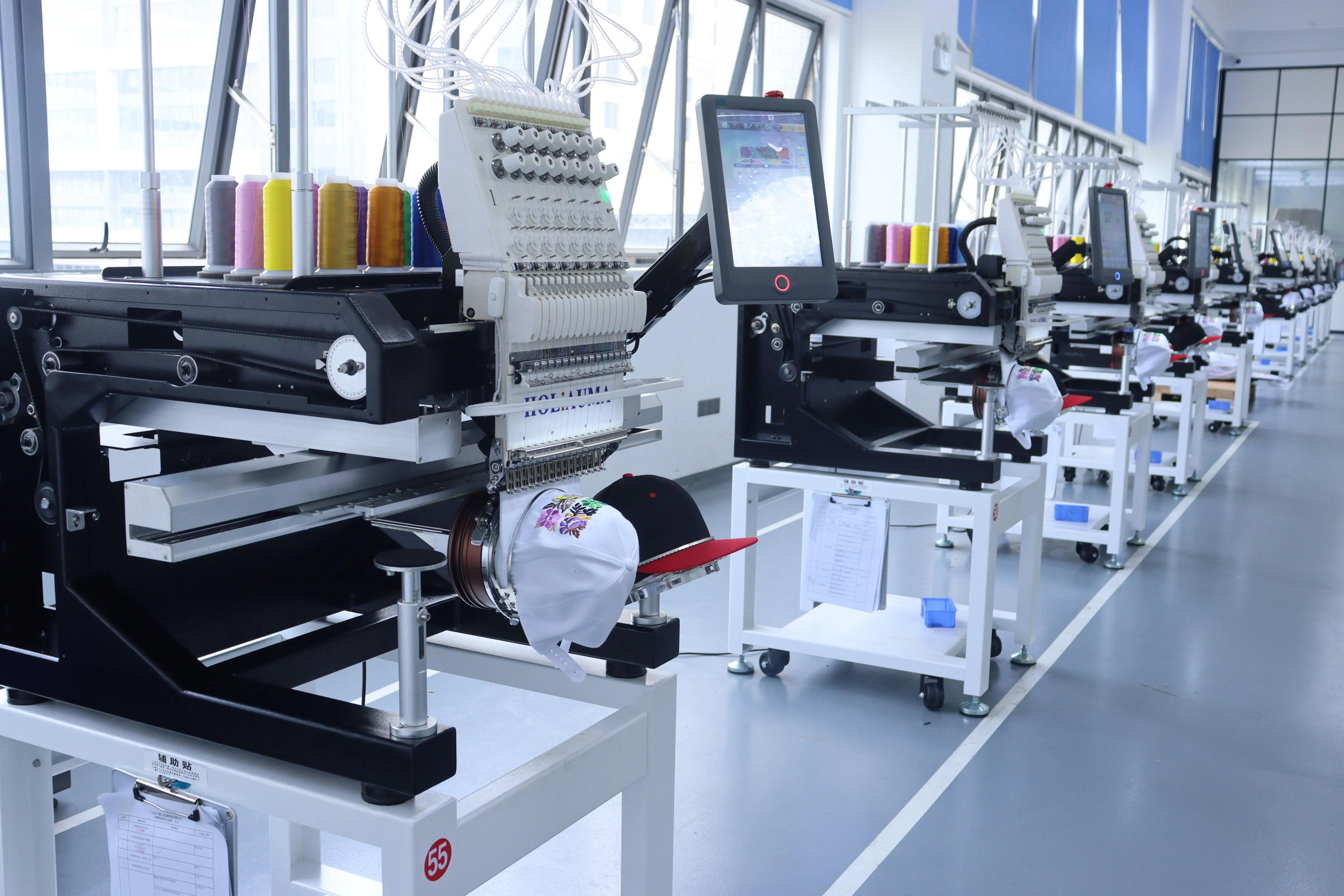 China best single head professional embroidery machine 15 needle 400*600mm 3D hat logo t-shirt flat one head embroidery machine