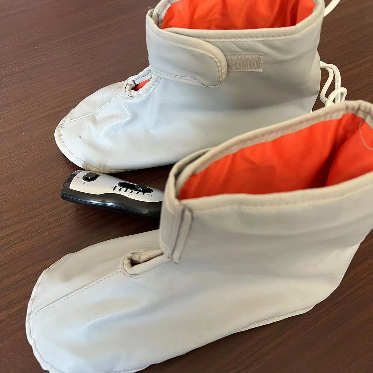 Electric foot massager foot warmer massager boots vibration and heat Massage shoes