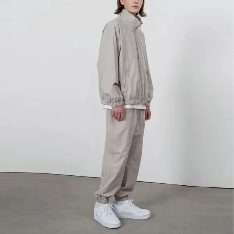 training&jogging wear designers loose fit utility sweatsuit jacket jogger track suit custom logo windbreaker nylon two piece set