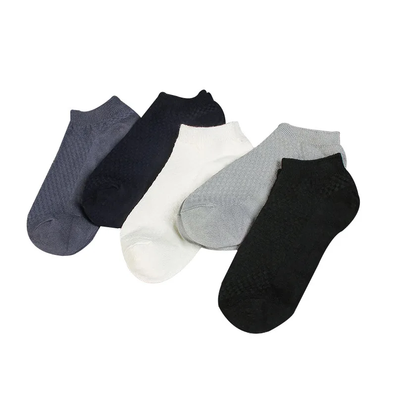 
Hot Sell Bamboo Fiber Men Sports Socks Bamboo Charcoal Socks Sweat Absorption Deodorant Ship Socks 