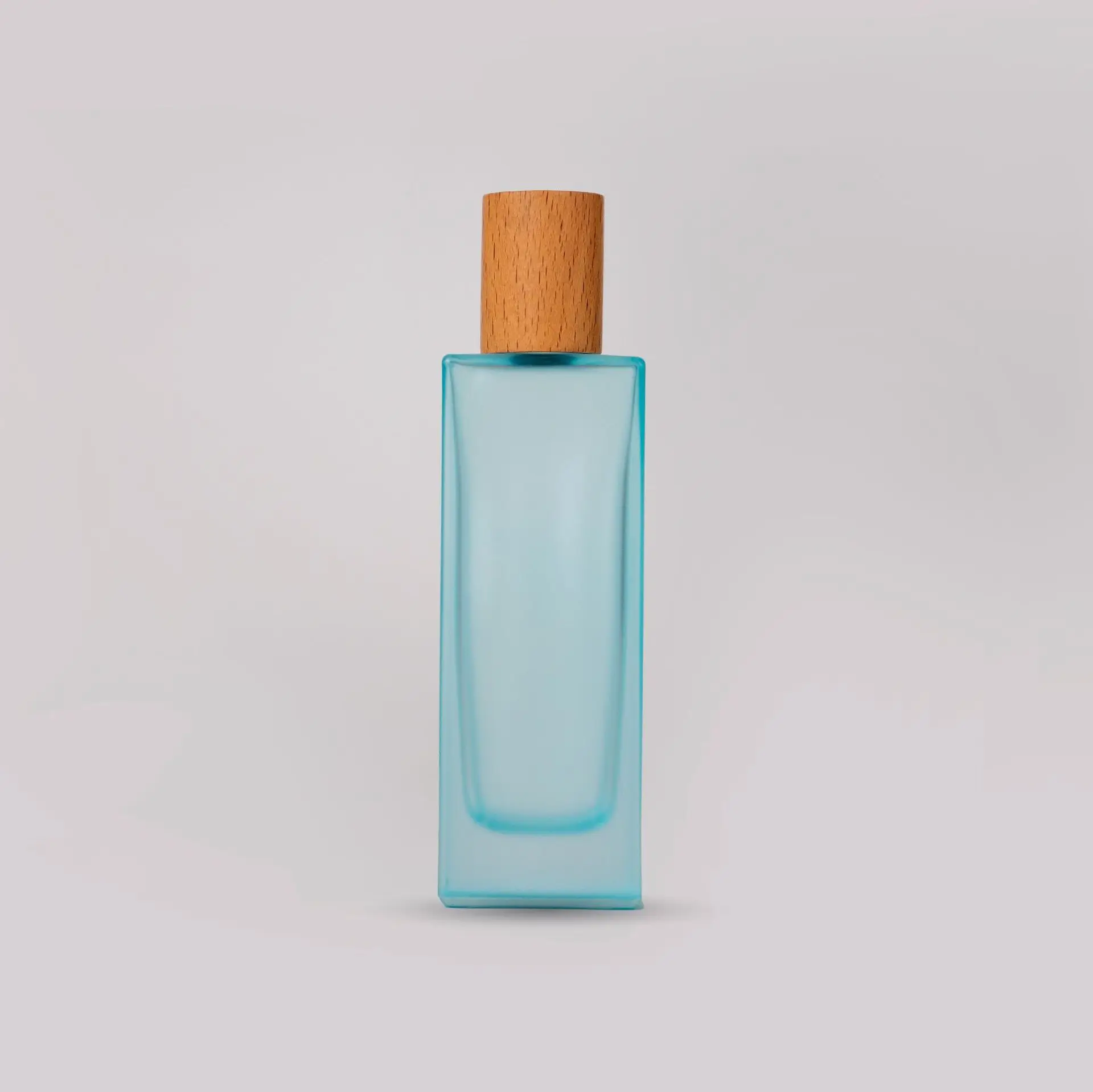 Wooden Cap Fragrance Mist Spray Bottle 50ml Matte Color Crimp Glass Perfume Bottle with Wooden Lids