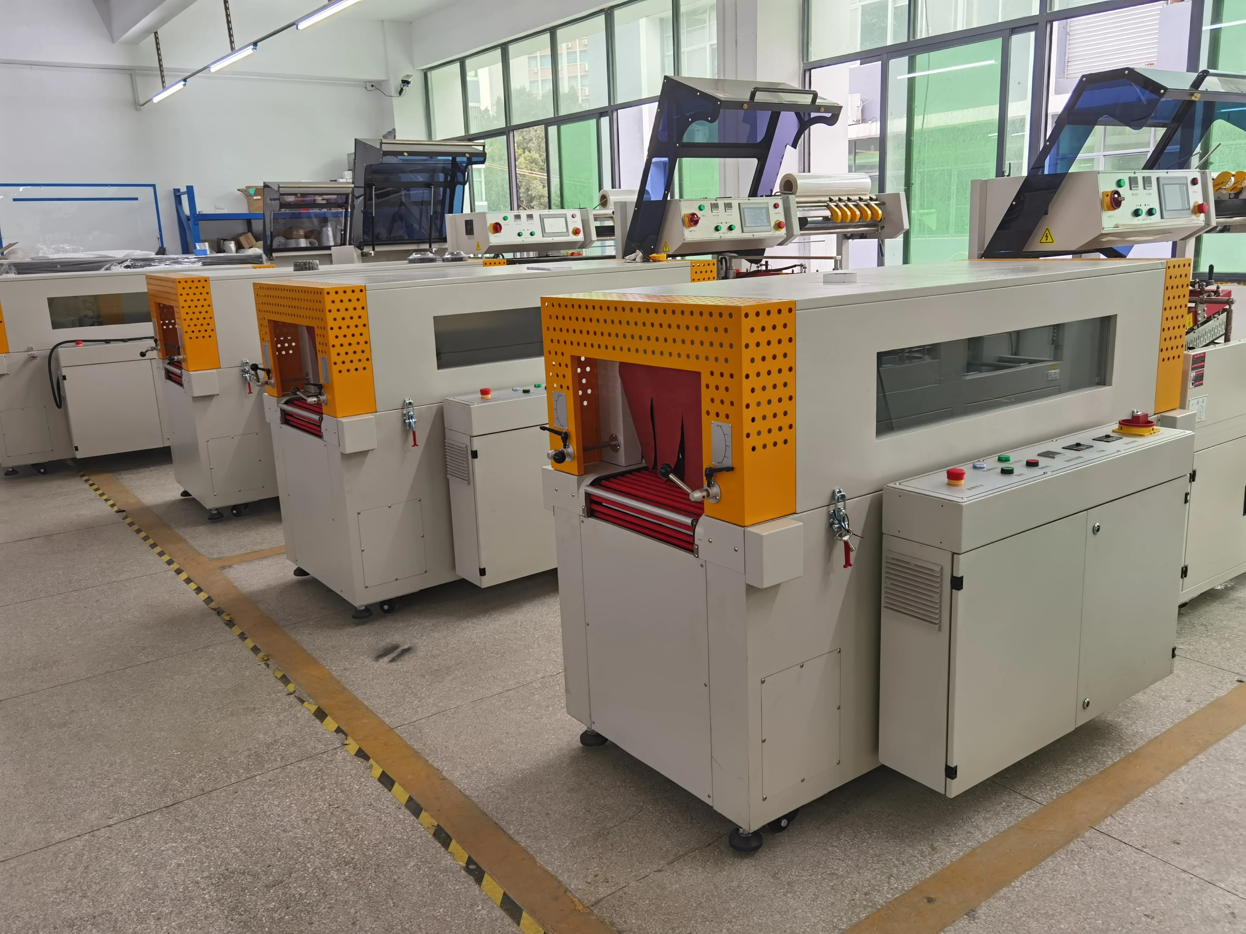 Automatic Sealing Shrink Wrap Tunnel Machine for Shipping box