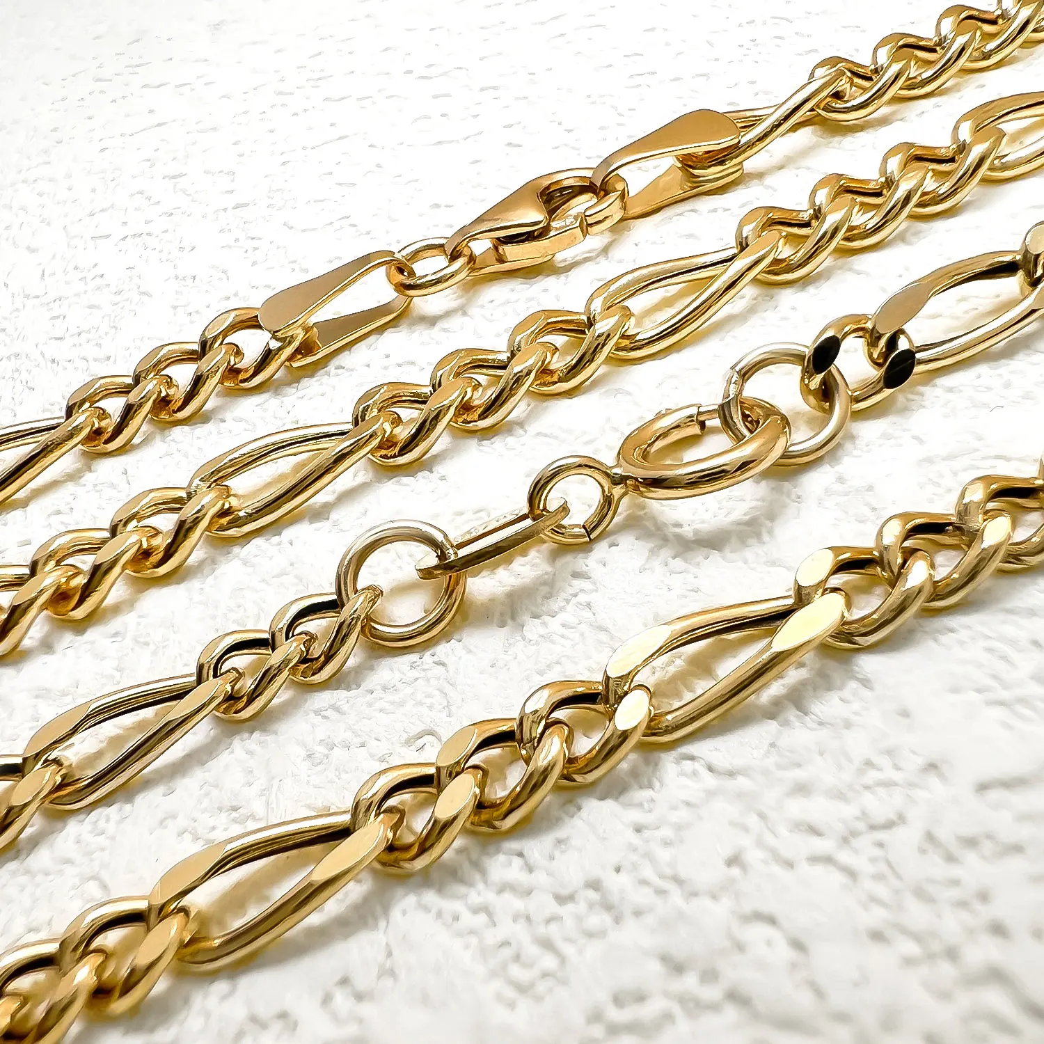 Hot selling 18k real gold jewelry manufacturer 18k solid gold Figaro chains necklace pure 18 karat gold  jewelry 18k real