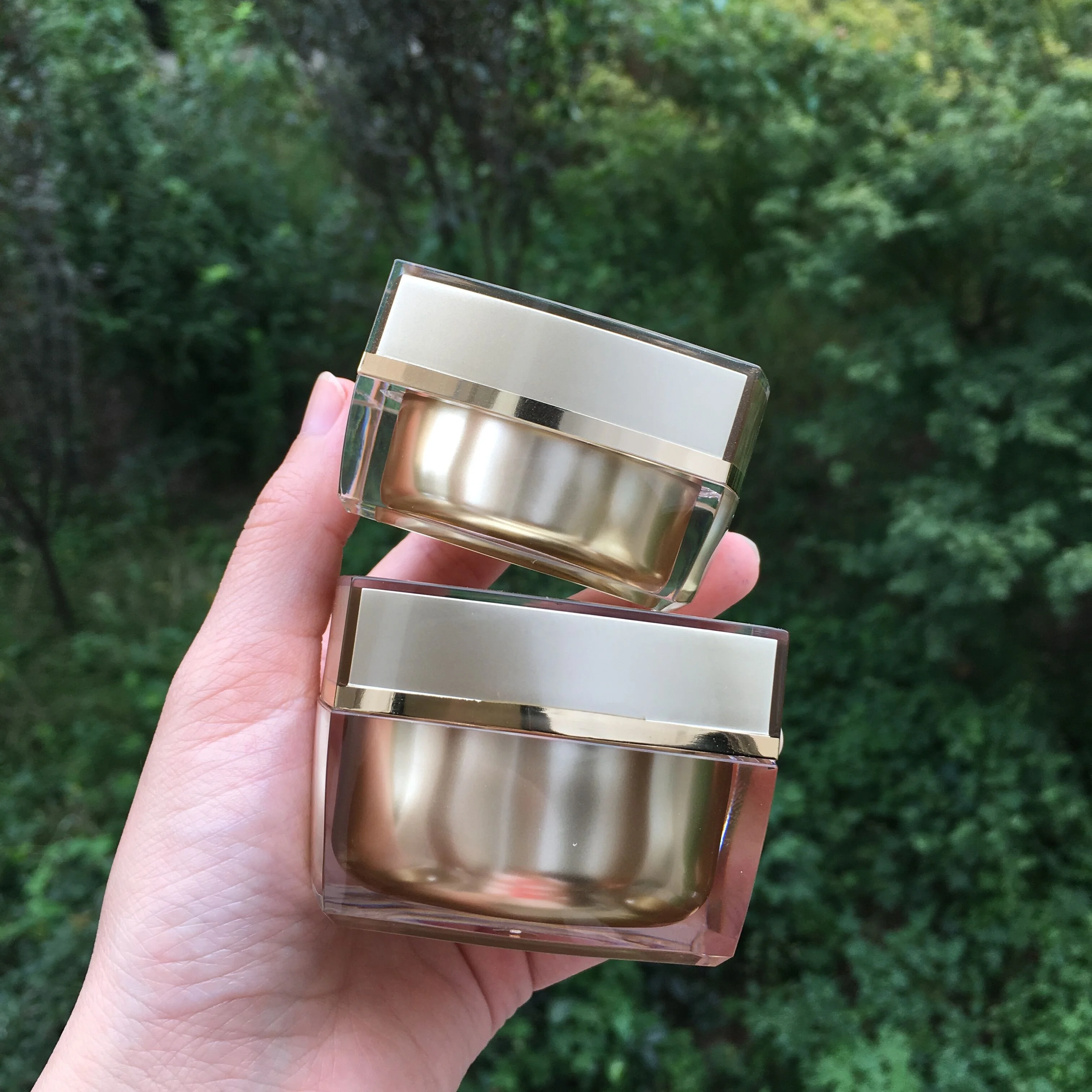 
cosmetic packing white square acrylic eye cream jar capsules container 