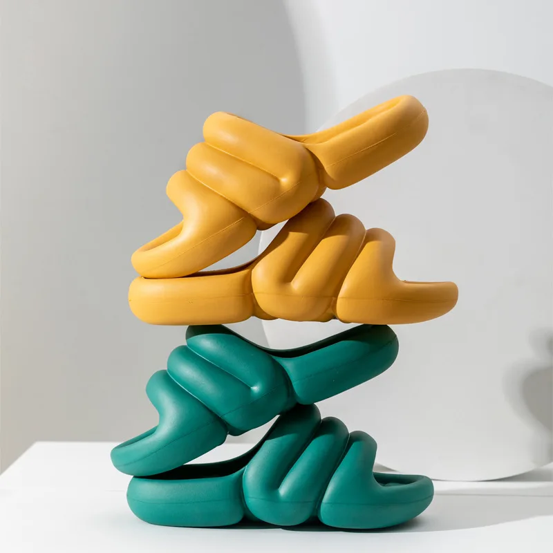 Cloud Mens Slides Slipper Soft Slippers 2022 Bathroom Sandals for Man Design Custom Summer Mens Slippers