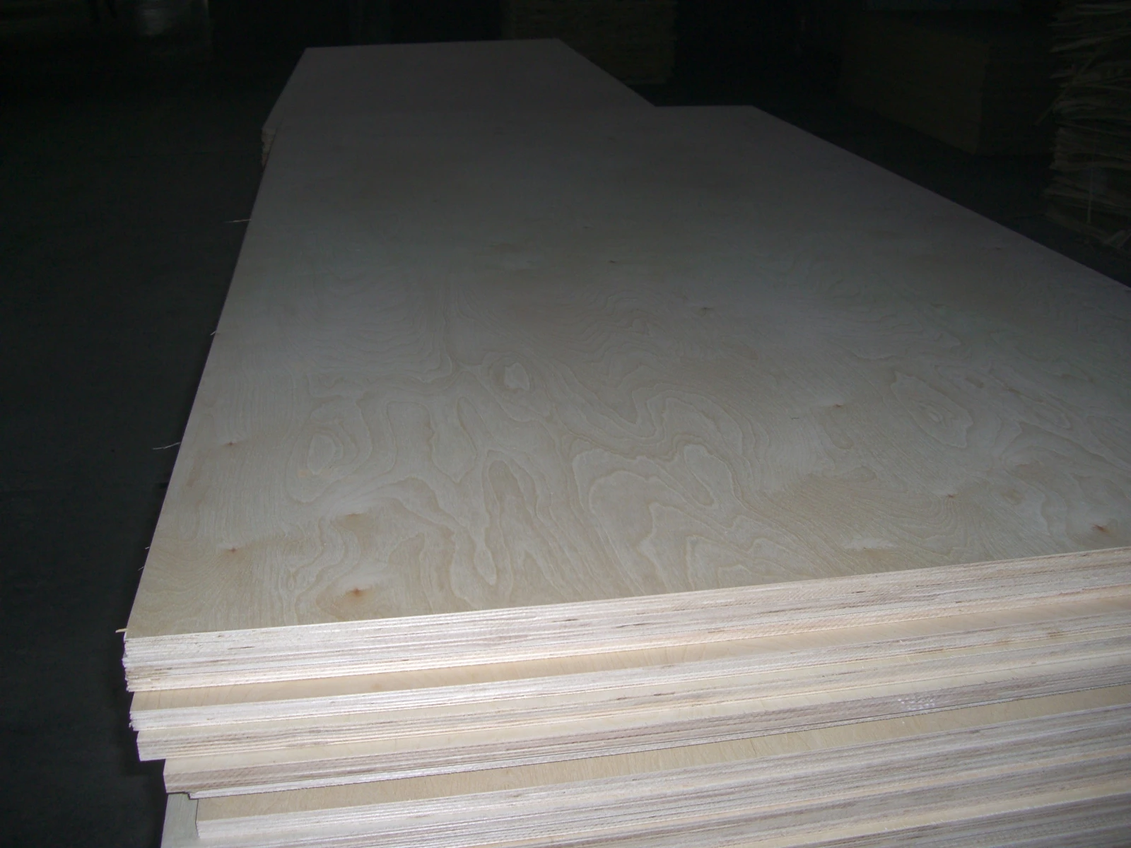 1.5mm 3mm 4mm 6mm  Laser Cutting Poplar Core Birch Veneer Basswood Sheets for Die Making