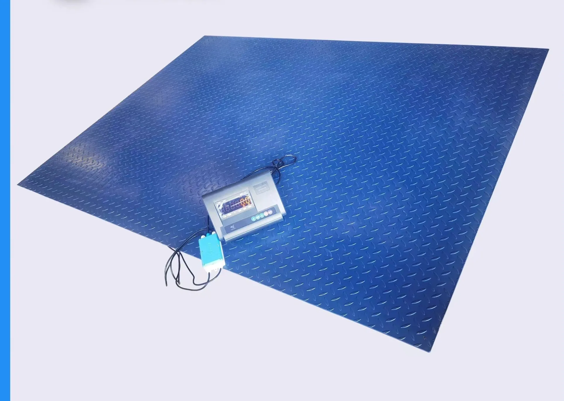 Chinese 3 Ton Used Electronic Weightbridge Truck Weighing Scales Truck Scale Price 2m*3m