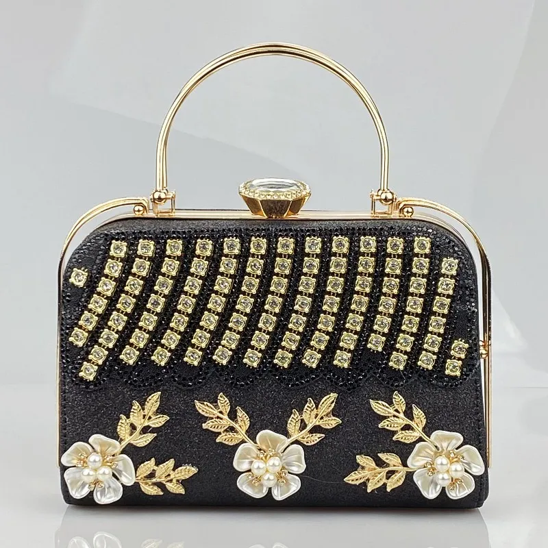 2023 Pearl Flower clip bag Vintage One Shoulder clutch bag evening bags