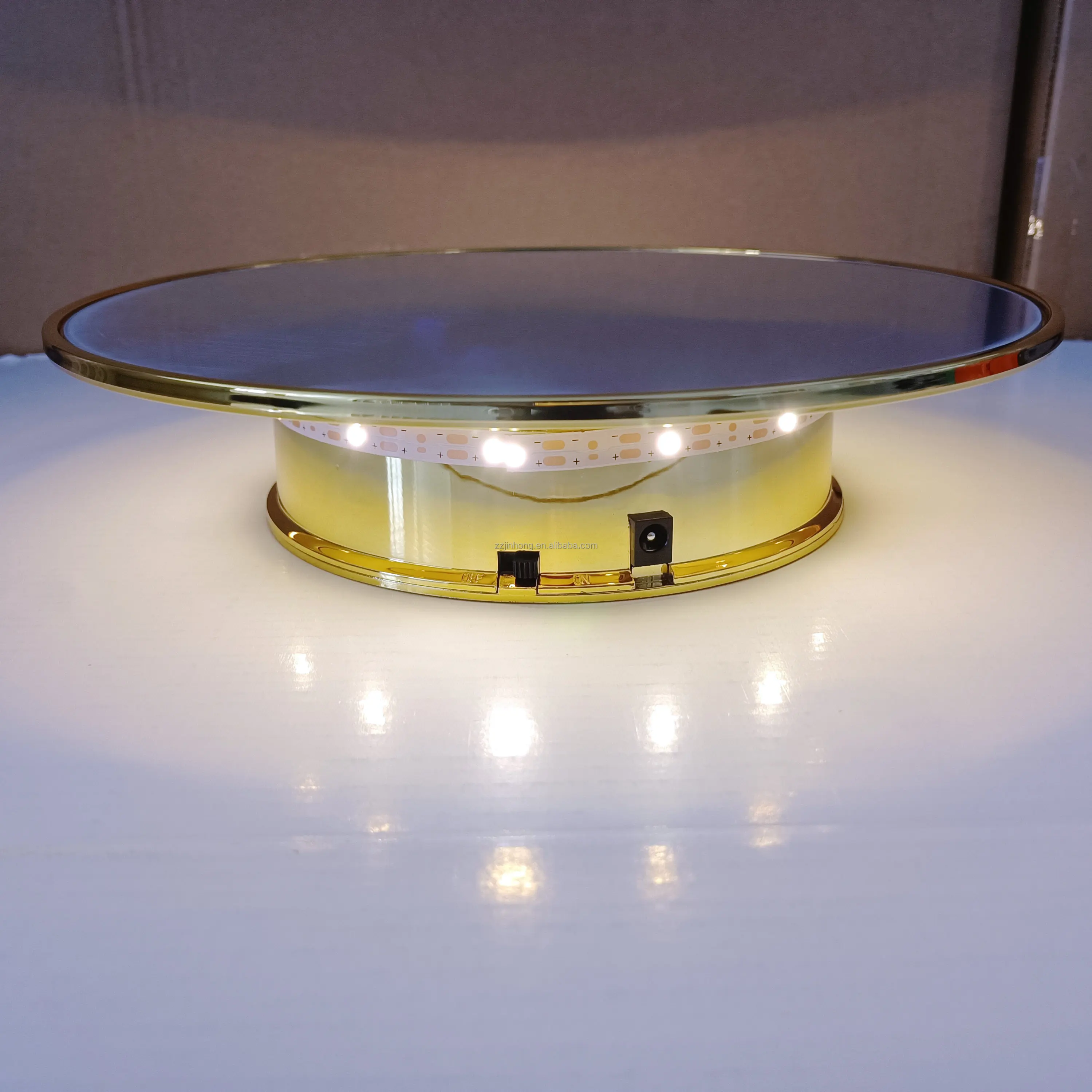 Gold Silver Rotating Display Stand with LED Light for Displaying Goods like Shoes, Bag, Craft Load Weight 5KG Turntable