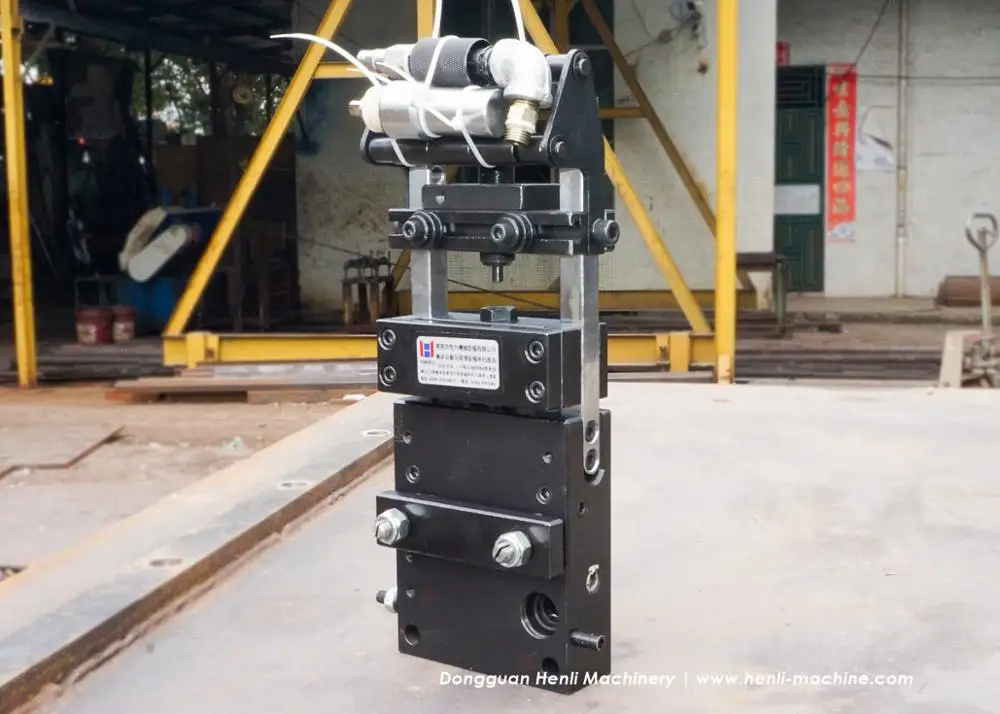 
Hight Quality and Efficiency Punching Machine Hardware Electronic Special Metal Strip Automatic Pneumatic Air Feeder 