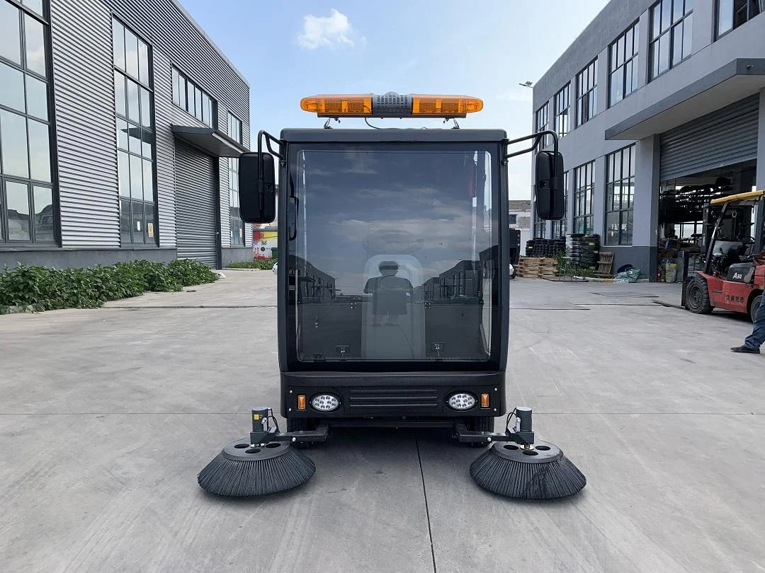 Electric Ride-On Street Sweeper Machine Airport Runway Sweeper with High Efficiency for Cleaning Floors