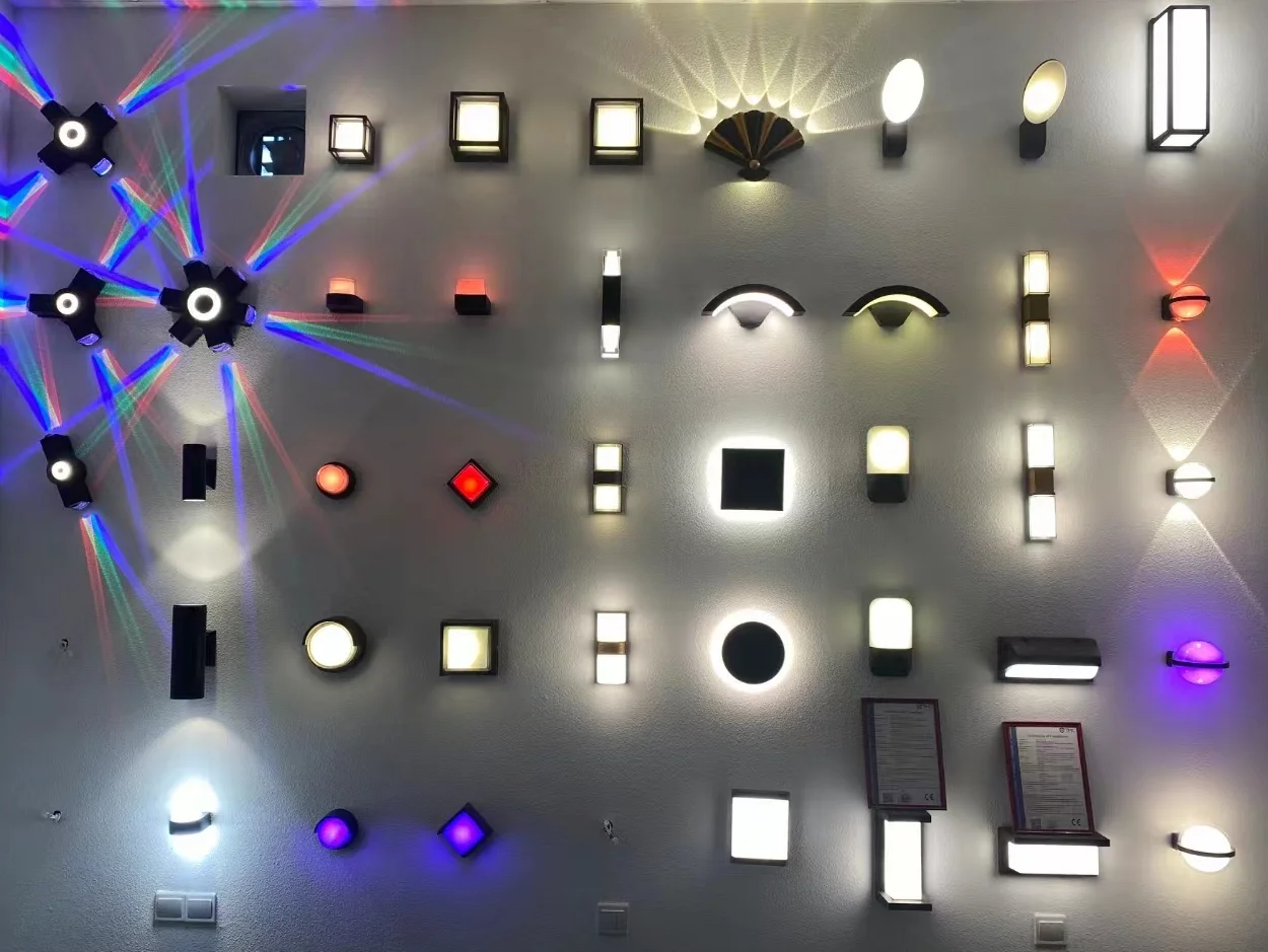 Wholesale Modern Outdoor Exterior LED Wall Lamps With PIR sensor RGB Smart Wall sconce Lighting 85V-265V Indoor Decoration Light