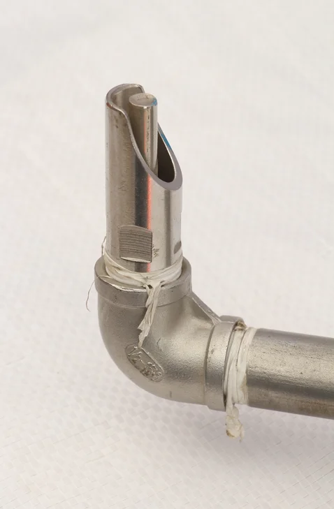 Pig equipment adjustable pig water pipe