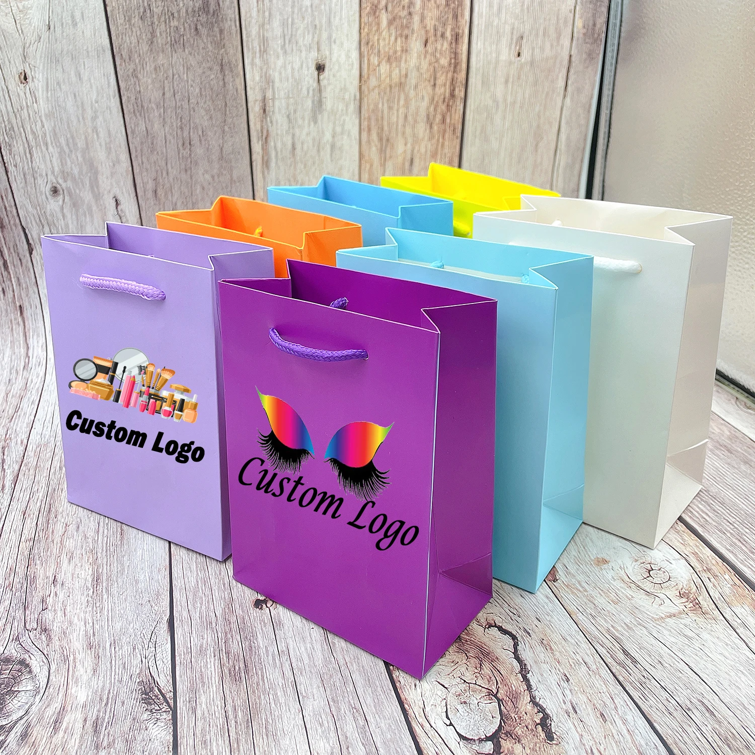 Wholesale Matte Pink Small Mini Paper Shopping Bag  OEM  Hair Salon Eyelash  Paper Boutique Gift Bags With Handles