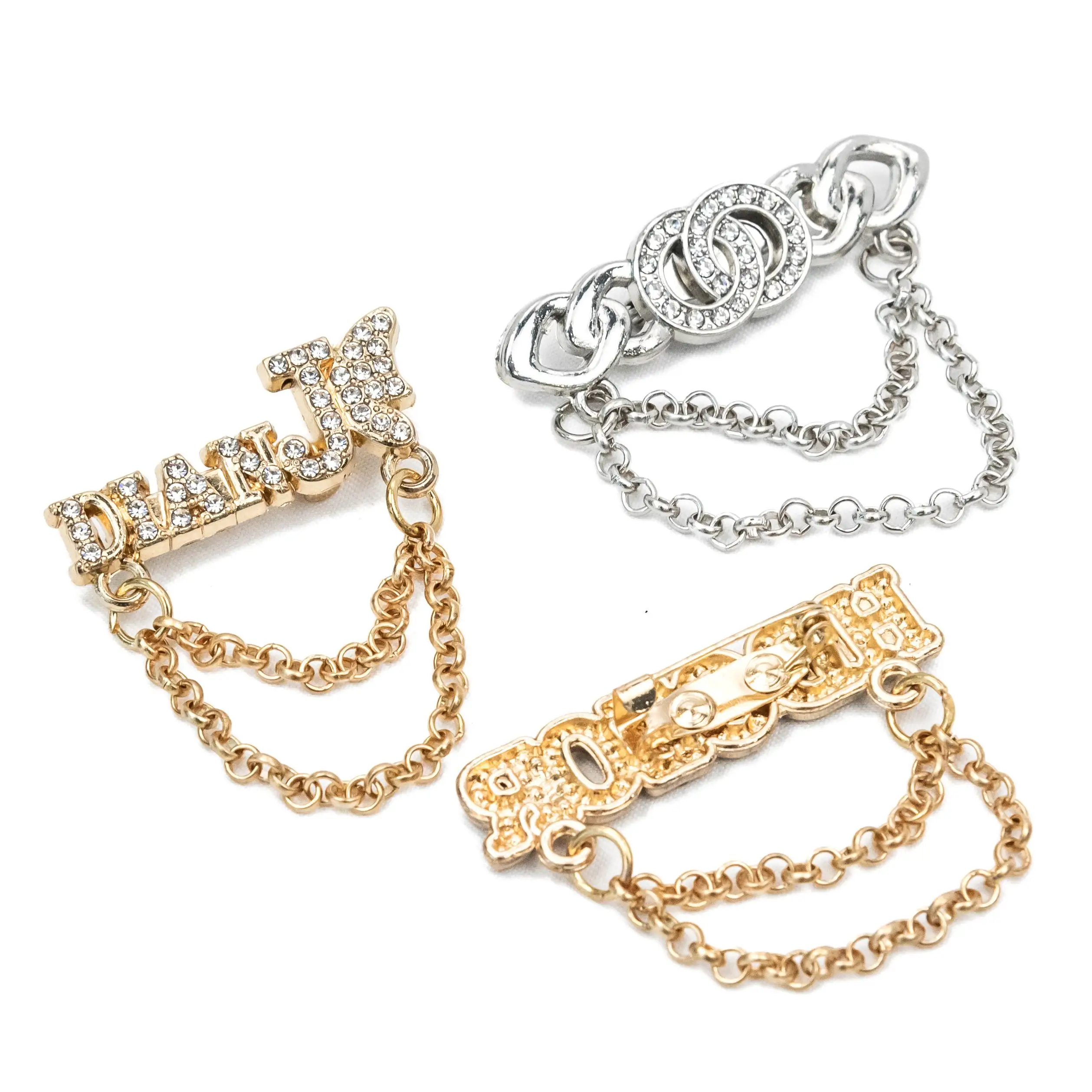 Wholesale Factory Luxury Custom Brand Women Letter Shape Rhinestone Pearl Word Pins Brooch Designer Metal Brooches