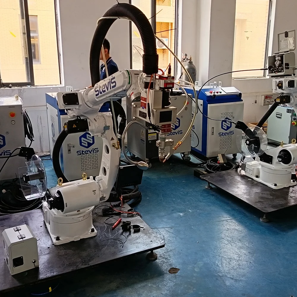Прямая поставка с завода сварочный робот CNC полный набор для продажи в Юго-Восточной Европе автоматический робот-манипулятор Железный шов 2000 Вт лазерная сварка