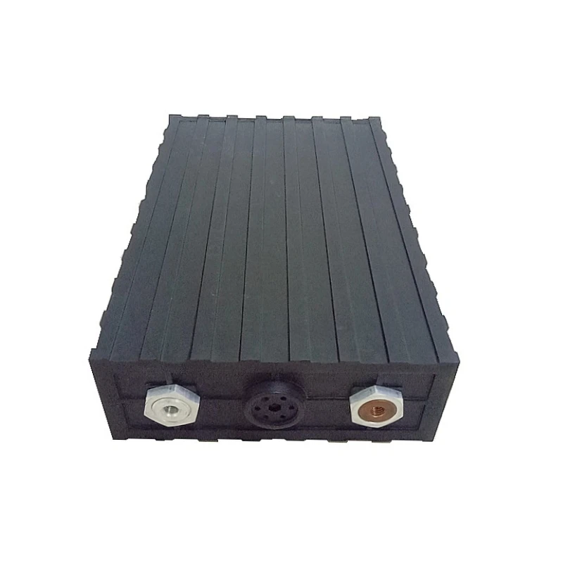 High Grade SINO-POLY 3.2V 200ah Prismatic Lithium Ion LiFePO4 Battery Cells 3C discharge for 5kw 10kw Solar System EV Energy Sto