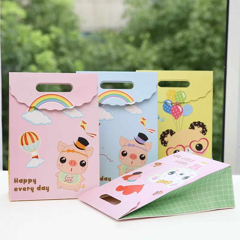 Custom Logo Lovely Cartoon Paper Bag Baby Birthday Gift Bag For Kids