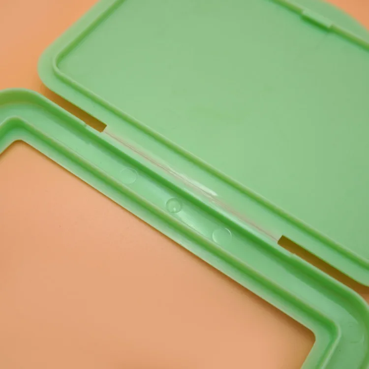 Wholesale New Products Plastic Lid Canister Wet Wipe Packaging Wet Wipes With Plastic Lid