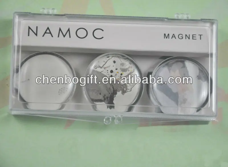 Custom OEM magnetic glass 3d dome magnets set , round crystal glass magnet with a paper gift box packing fridge door magnets