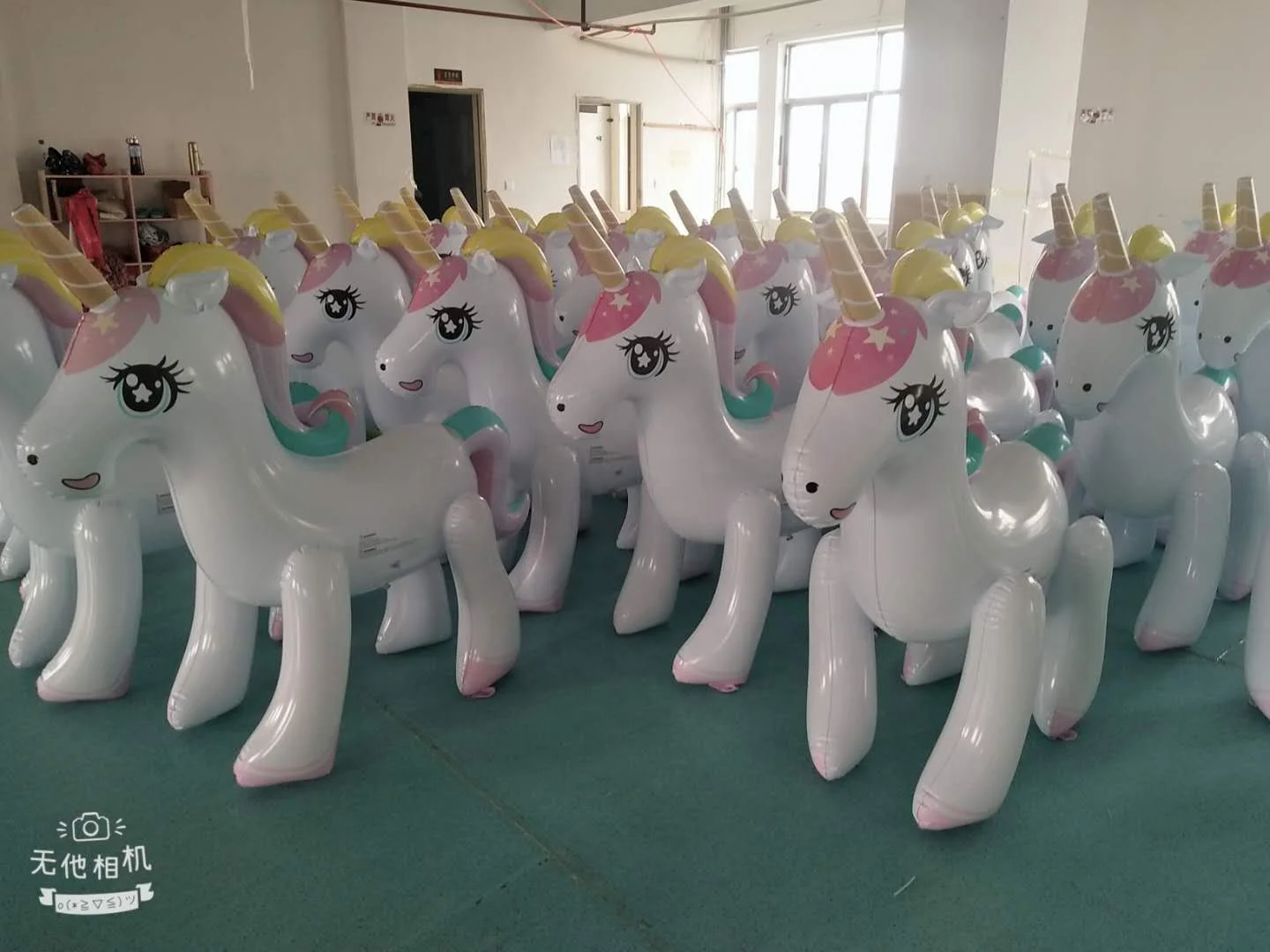 Factory sales  Inflatable Unicorn Water playing equipment Inflatable  Unicorn Yard Sprinkler toy for Kids adult