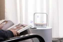 Home Decor Table Lamp Wood Imitation Bedside Lamp With Bluetooth Speaker Wireless Table Lamp