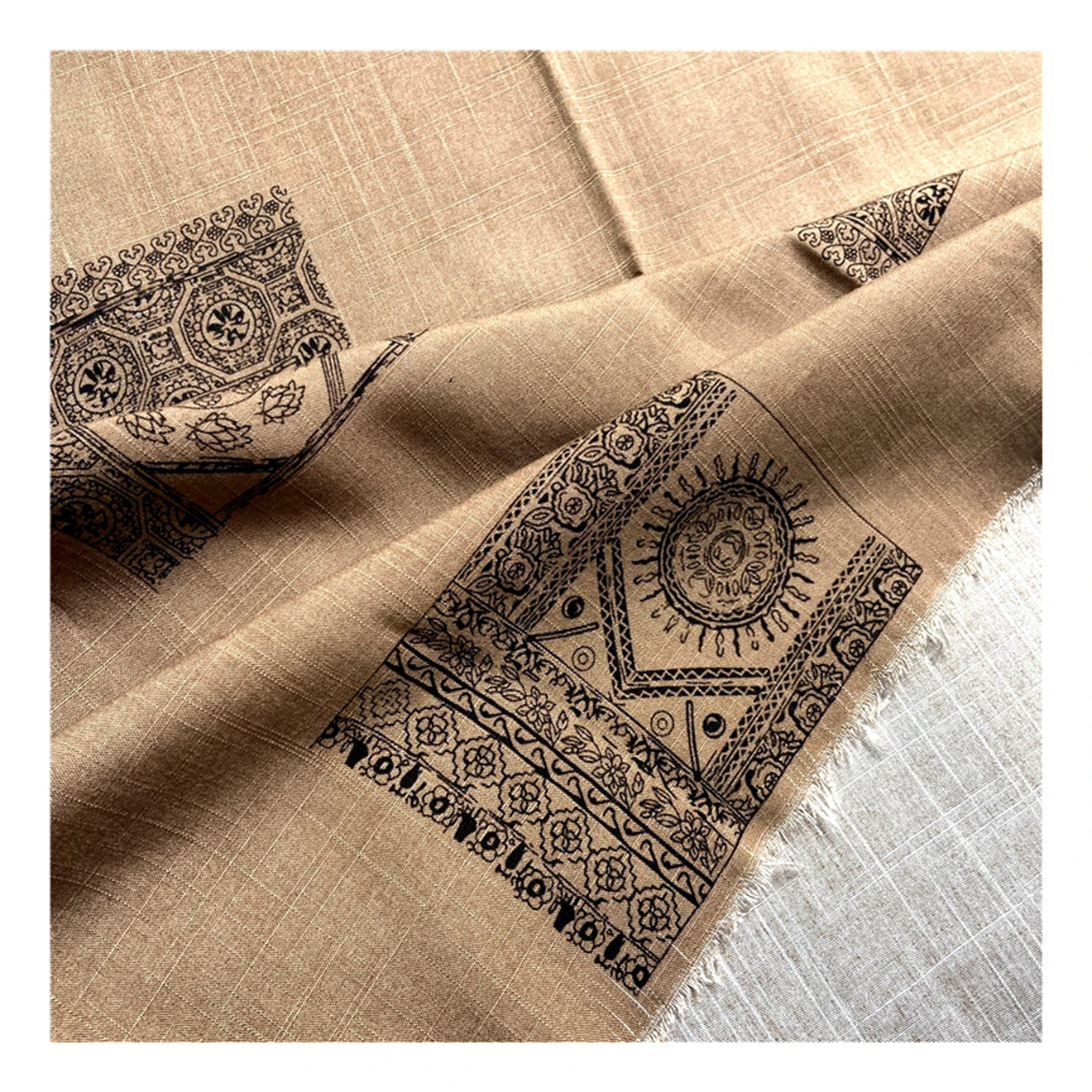 new design beautiful rayon viscose challis  woven digital print fabric stock lot for women dress rayon shirt fabric