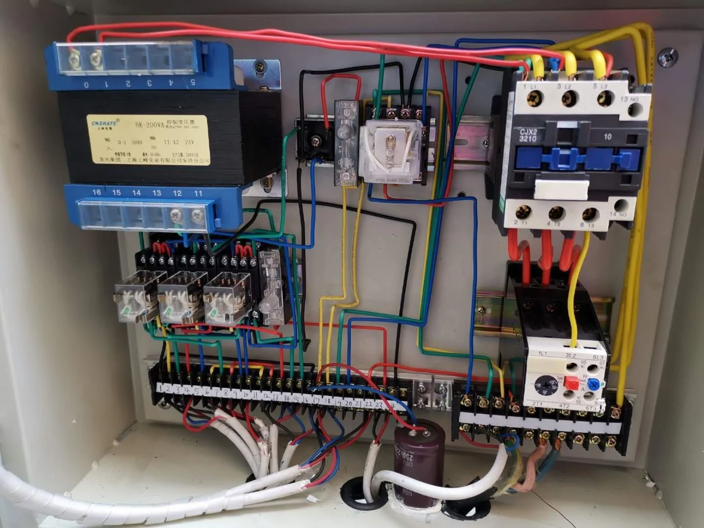 
Horizontal Broaching Machine 30t Hydraulic Horizontal Internal Broaching Machine Model LC530 