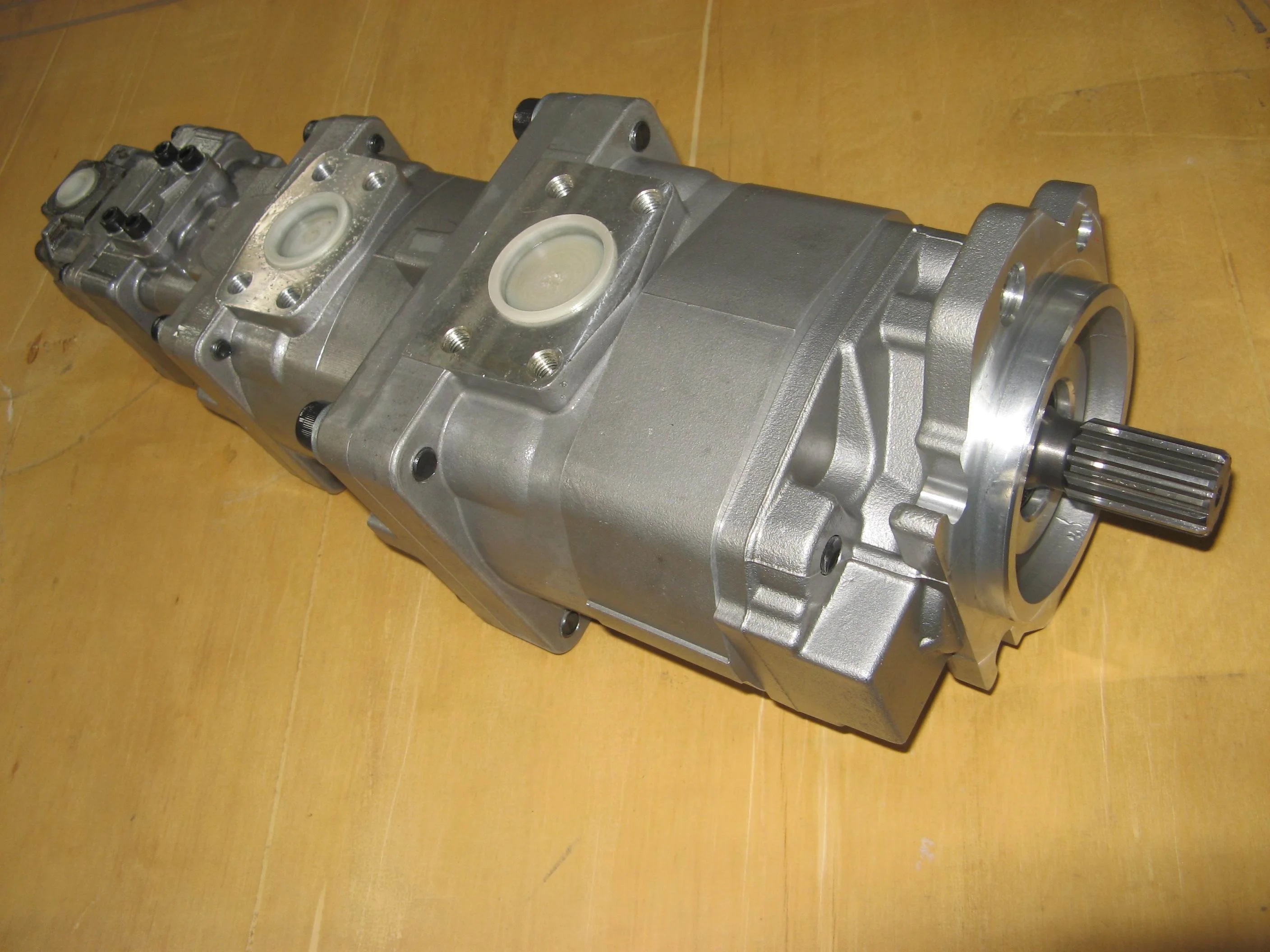 WA320 гидравлический насос 705-56-36050 используется для Komatsu