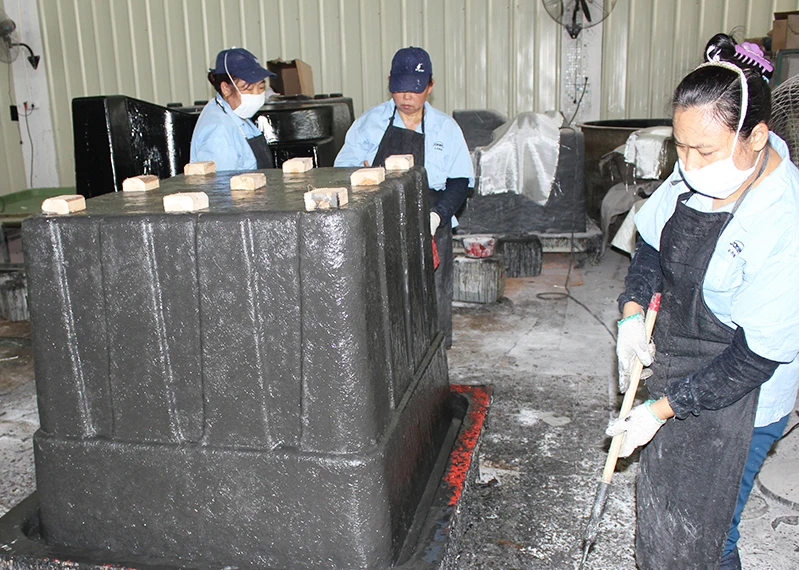 China Supplier All In One Set Swimming Pool Equipment Filter Pump From China Factory