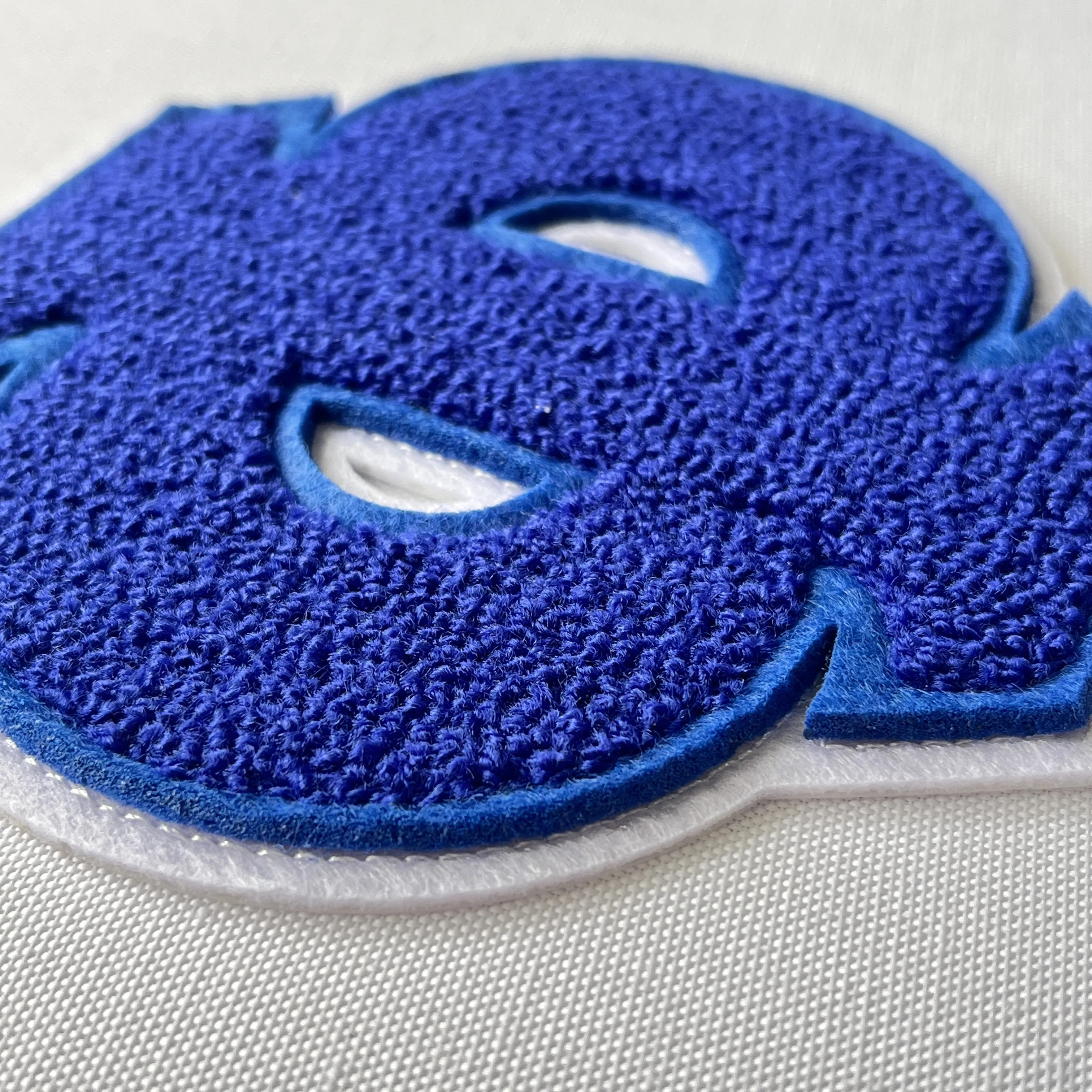 Customized Sustainable Factory-Direct- Price Embroidery Patches Badges for Hats Garments Bags