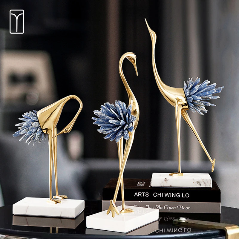 Modern Home Deco Coffee Table Accessories Living Room Crystal Brass Crane Sculpture Ornaments Show Pieces For Home Decoration