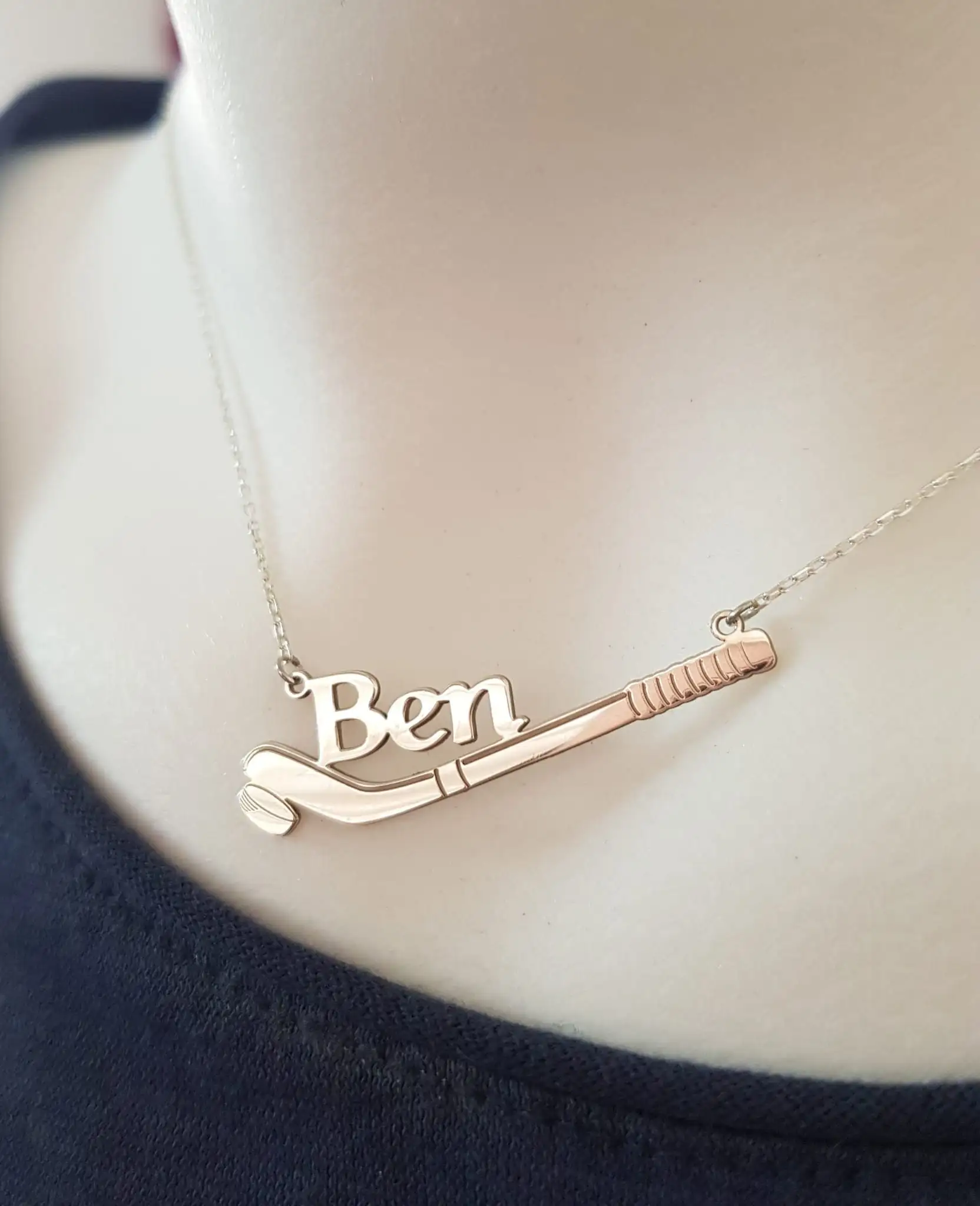 Stylish Stainless Steel Hockey Stick Pendant Personalized Name Jewelry for Hockey Lovers Custom Engraved Hockey Necklace