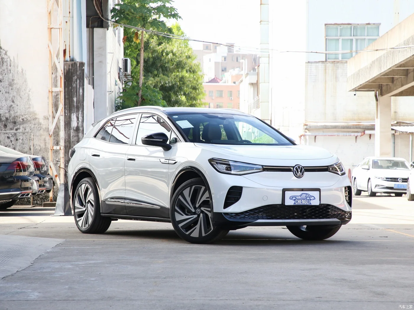 Электрические VW ID4 Crozz Pro Pure Plus Prime новые электромобили 2023 взрослых 4 колеса rhd для Volkswagen 2025 лет