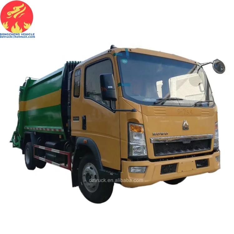 Sinotruck HOWO RHD 8000Liters compactor garbage trucks for sale
