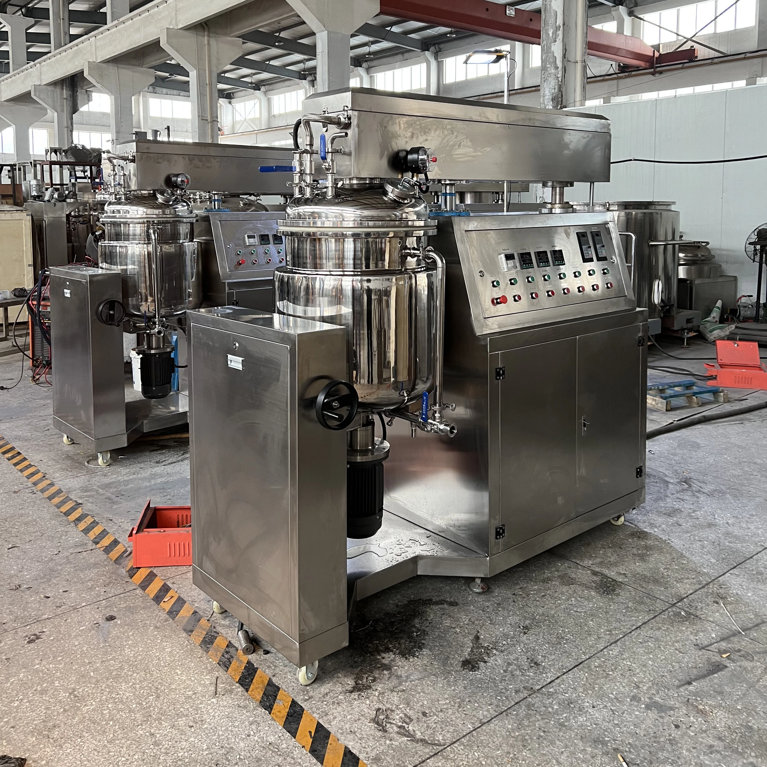 Vacuum Emulsifier Bottom Snail Slime Mayonnaise Homogenizer Mixer Toothpaste Beauty Cream Cosmetics Mixer Making Machine