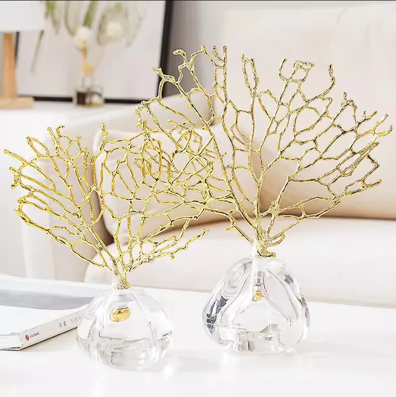 Imitation Coral Ornaments Crystal Metal Tree Glass Vase Hollow Metal Frame Resinous Coral Ocean Decorative Figurines Home Decor