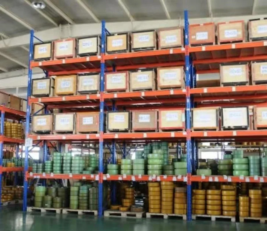 High Performance 204x76 mm CLARK 2.0-2.5 Ton Electric Forklift /Truck Durable Poly urethane  Support Castor Wheel