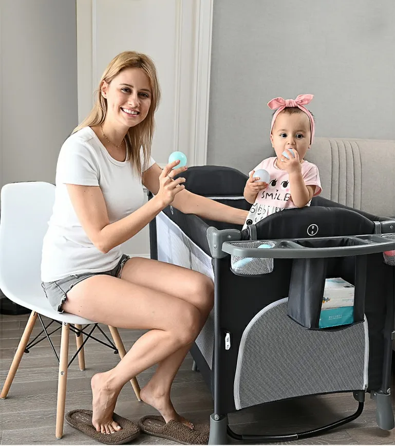 Deluxe Double-Layer Beds Pocket Diapter Changer Cribs folding baby playpen for european standard