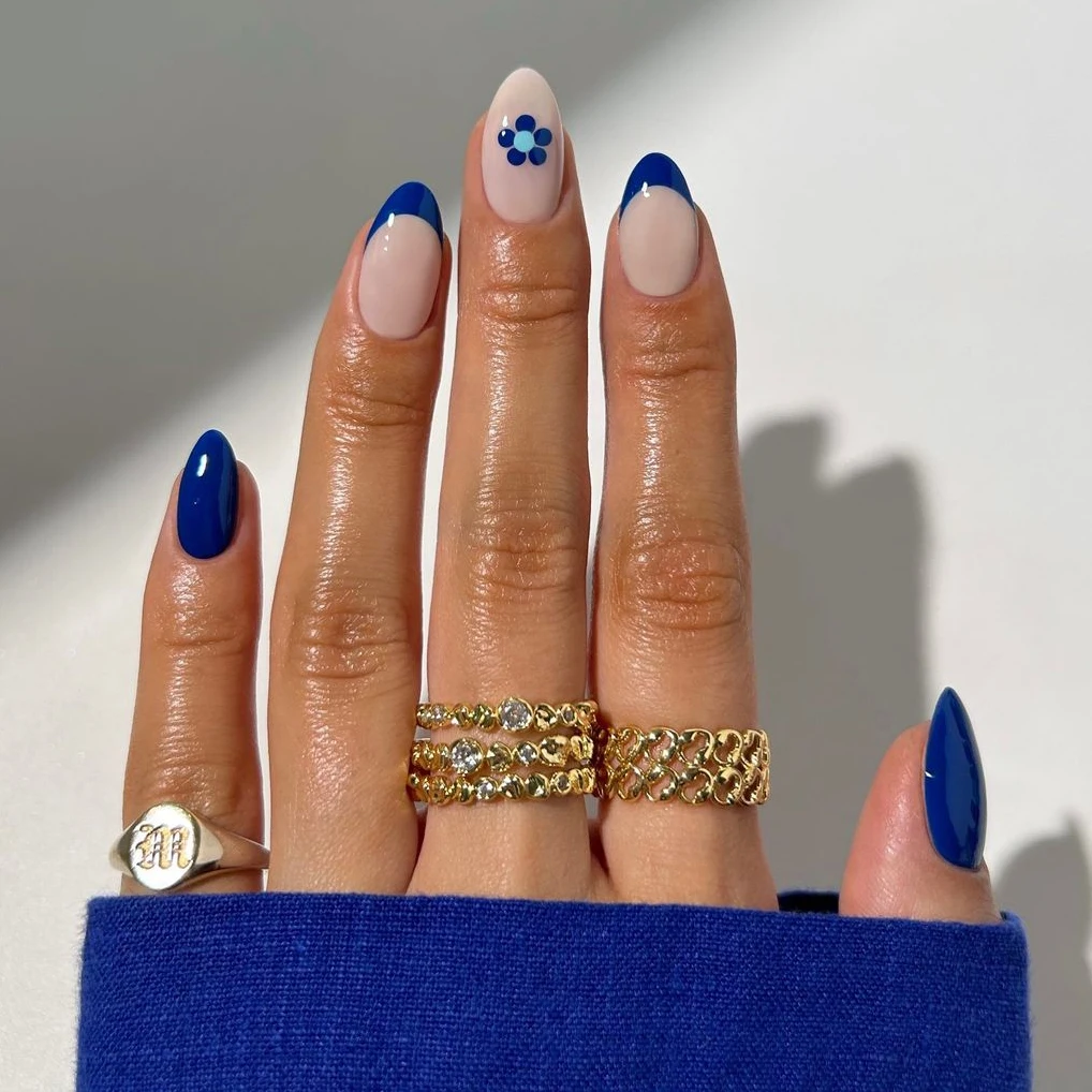 High Quality Acrylic Fake Handmade Nails Press On Wholesale Short Almond Soft Gel Flower Design Luxury Press On Nails Set