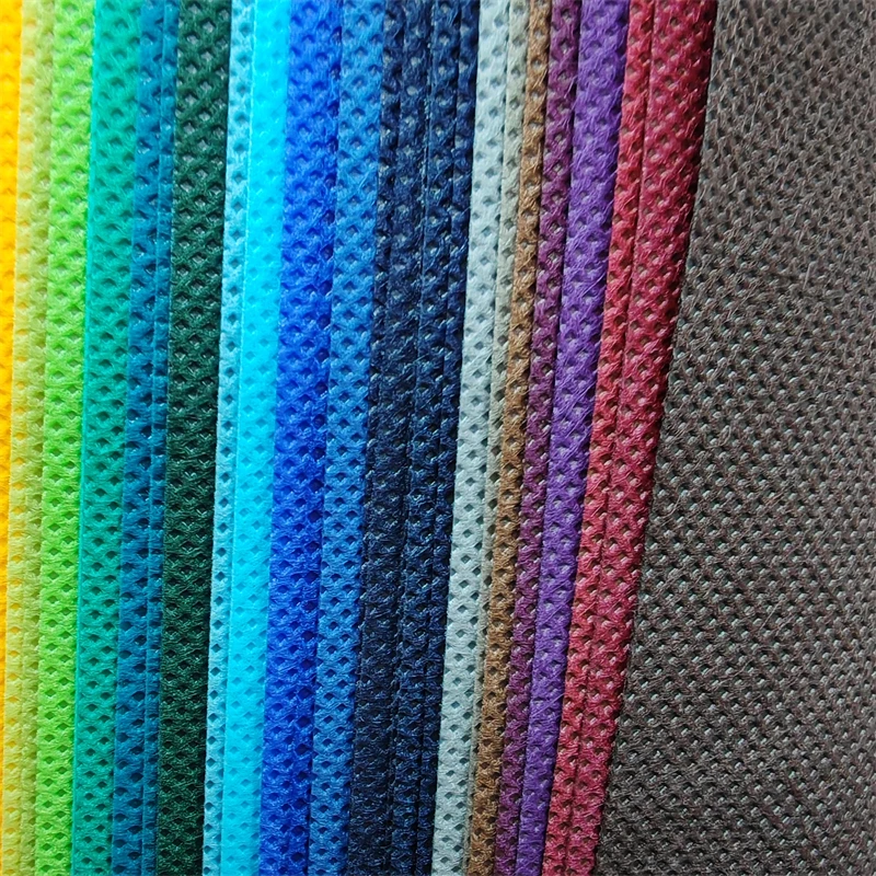 100% pp Good water imbibition Colorful Polypropylene Spunbonded Embossed Non-Woven Fabrics For Bag Making